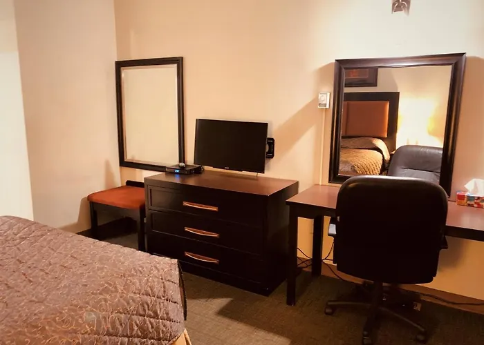 Red Carpet Inn & Suites